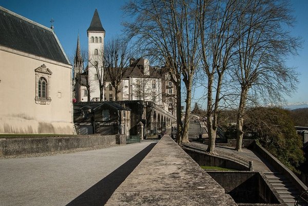 Acheter un appartement à Pau : une opportunité à saisir dans le marché immobilier